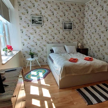 Posti 19 Apartment Haapsalu Eksteriør billede