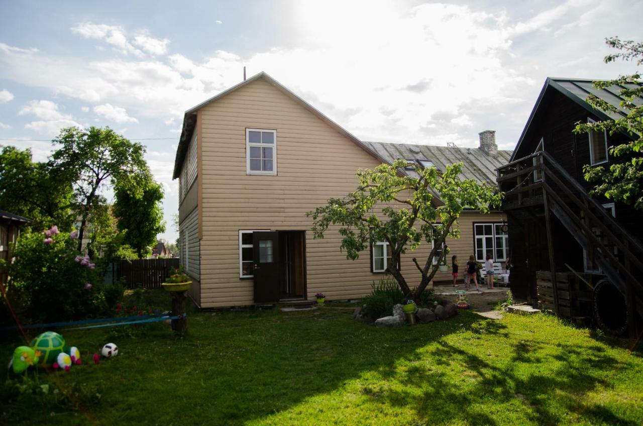 Posti 19 Apartment Haapsalu Eksteriør billede